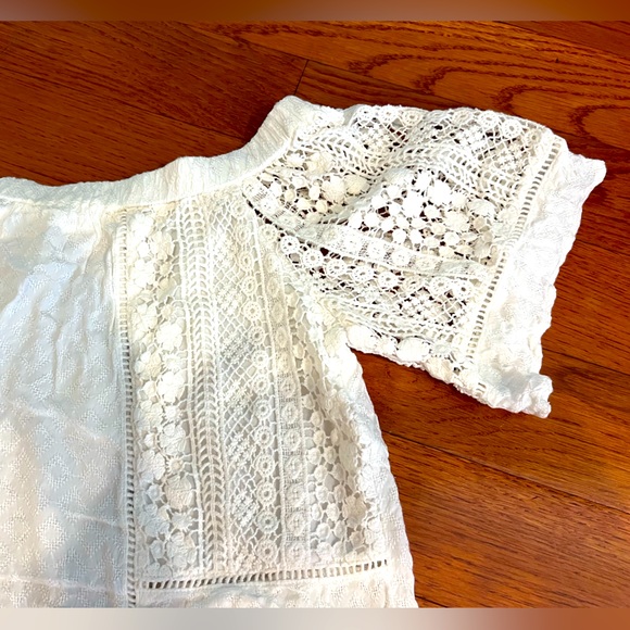 Love Stitch white detailing shirt - Picture 4 of 4